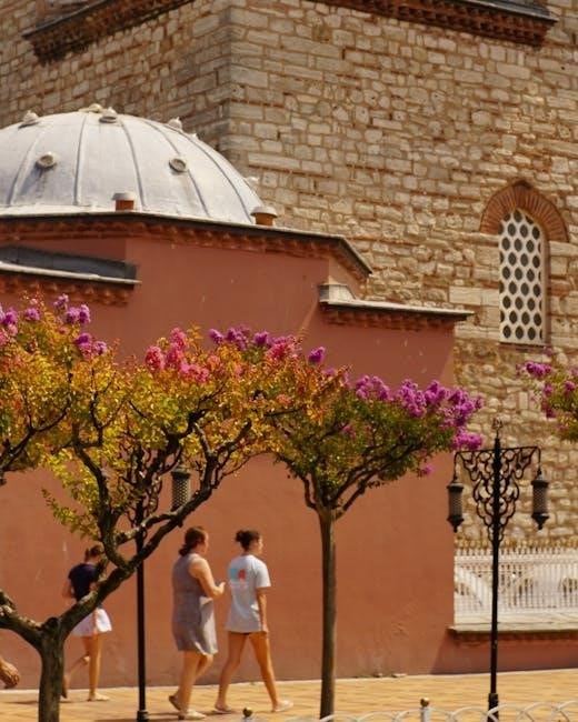 self guided walking tour montreal